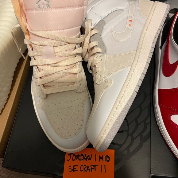 YEEZYS JORDANS YEEZYS JORDANS - Picture 13 of 15